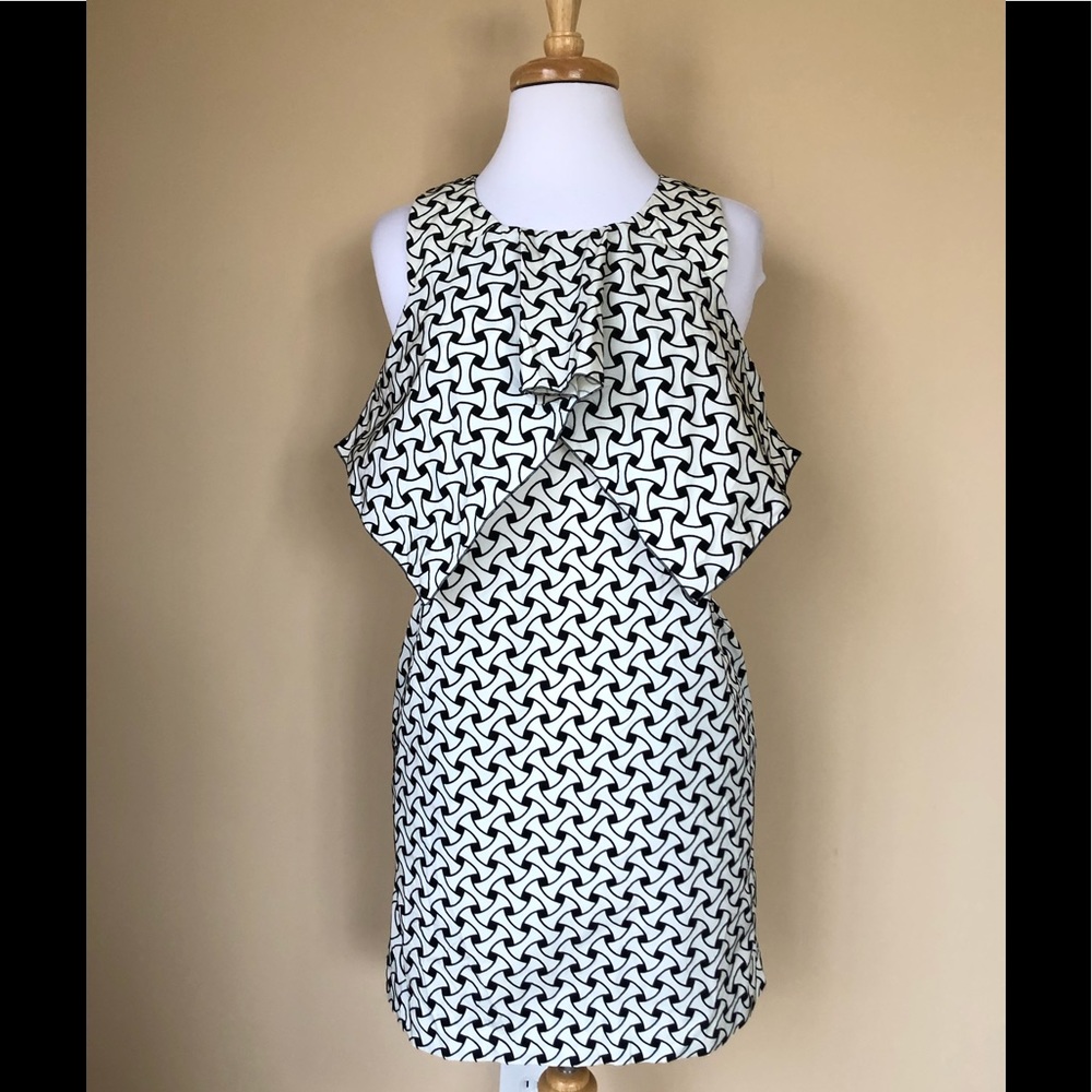 Marni Black/White Textured Dress Sz 40/4 US